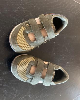 Scarpe da ginbastica bambino n.28