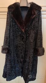 Pelliccia Brescvac con collo e polsi in visone