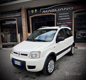 Fiat Panda 1.3 MJT 16V DPF 4x4 Climbing