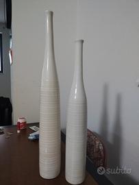vaso in ceramica bianca 