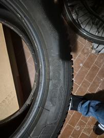 gomme 215/55/R18 invernali usate una stagione 
