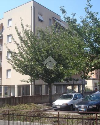 2 LOCALI A BRESCIA