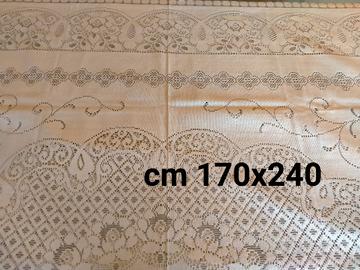 tovaglia 170x240 in pizzo