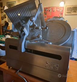 Affettatrice professionale