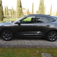 Ford Kuga 2.0 Hybrid/diesel ST-Line