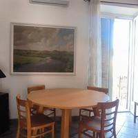 Tavolo con sedie