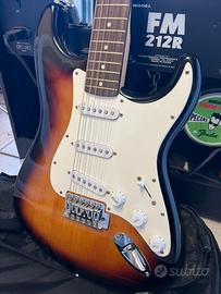 Chitarra elettrica Fender Squier Bullet Strat