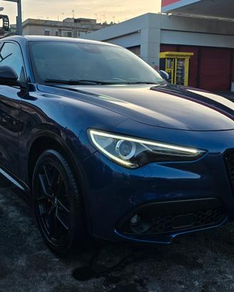 Alfa Romeo Stelvio Q4