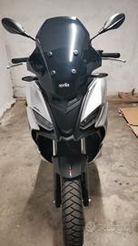 APRILIA SR GT 200 Sport