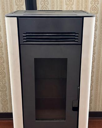 Stufa a pellet Adler Dolomite 11c