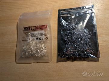 200 pz led luci 5mm e 3mm
Nuovi, mai usati