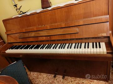 Pianoforte verticale Feurich 88 tasti 