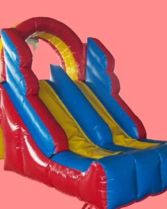 Scivolo gonfiabile usato per bambini - giochi