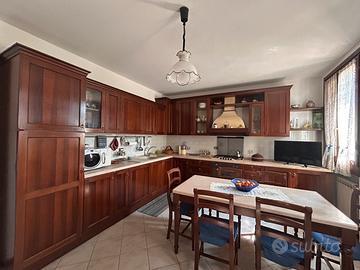 Cucina Berloni in legno