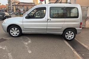 Berlingo 1.6 HDi 5- POSTI