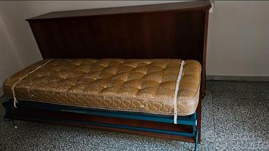 Letto pieghevole scomparsa mobile credenza