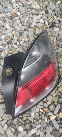 Fanale posteriore destro OpelAstra H GTC 2007-2010