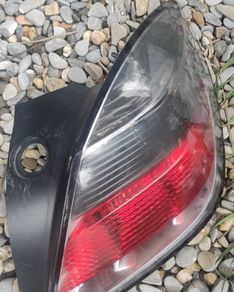 Fanale posteriore destro OpelAstra H GTC 2007-2010