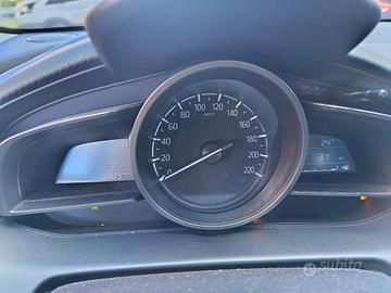 Mazda 2 sky-active  1.5