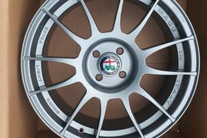 4 cerchi Nuovi 17 Alfa romeo Mito