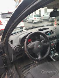 alfa 147( leggere bene)