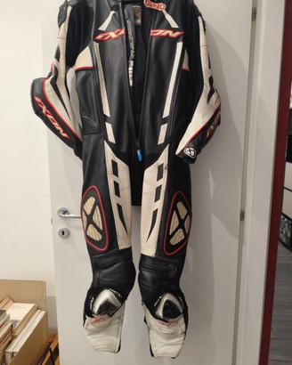 tuta moto ixon pulsar 