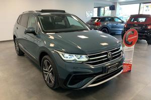 VOLKSWAGEN Tiguan Allspace Tetto Apribile 2.0 TD