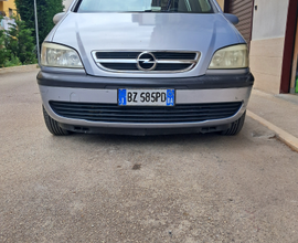 Opel zafira station wagon