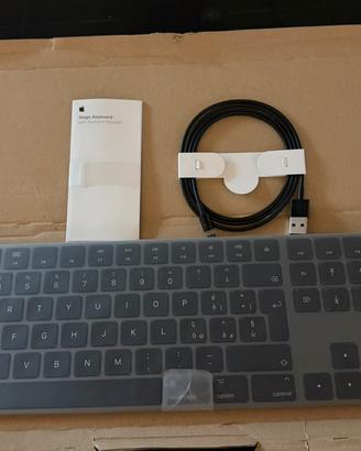 Apple tastiera magic keyboard