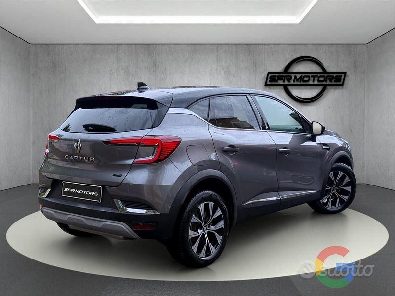 Renault Captur 2022 photo 4