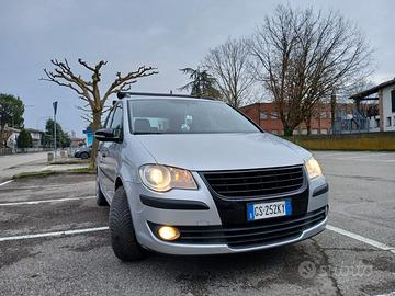 Volkswagen touran 1.4 tsi ecofuel