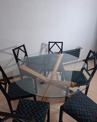 Tavolo in vetro