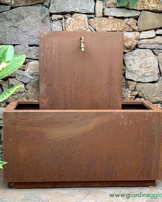 FONTANA IN ACCIAIO CORTEN CON VASCA LARGA
