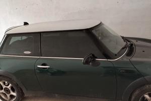 Si vende auto usata in buone condizioni