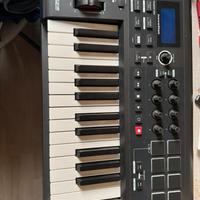 Novation 25 impulse sintetizzatore MIDI