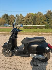 Vespa 300 gts super