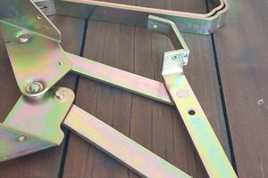 Cerniere per costruire panca letto 