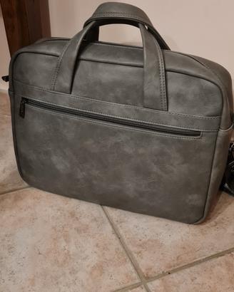 Borsa lavoro, pc  e documenti, marca inTempo