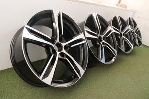 Cerchi in lega Audi A5 Q7 Q8 BMW Serie 5 19