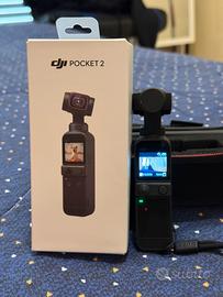 DJI Osmo Pocket 2 con accessori