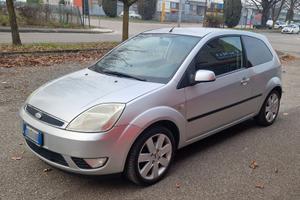 FORD FIESTA 2005 3p 1.4 tdci - Ok neopatentato
