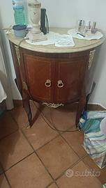 comodini antichi fine 800