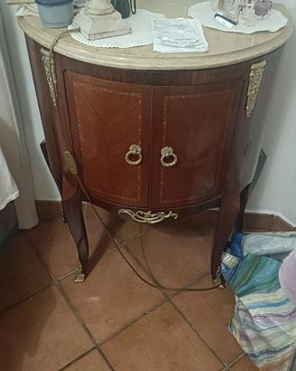 comodini antichi fine 800