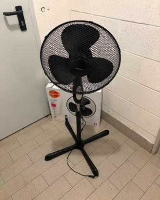 Ventilatore a piantana 45 W con telecomando