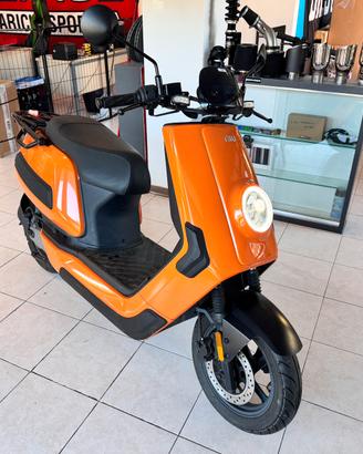 Scooter NIU NQi-GT Cargo Extended Range 100km