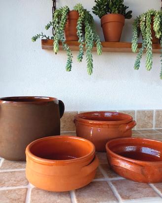 Set di pentole in terracotta smaltata 