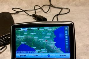navigatore tomtom IQ routes xxl italia/europa