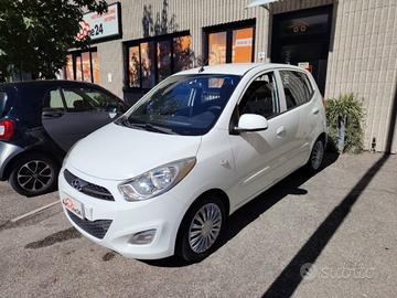 HYUNDAI i10 1.1 12V Econext Sound Edition NEOPAT