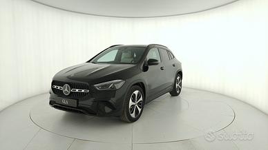 MERCEDES-BENZ GLA 200 d automatic
