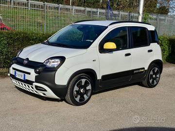 Fiat Panda Pandina Cross 1.0 FireFly S&S Hybrid